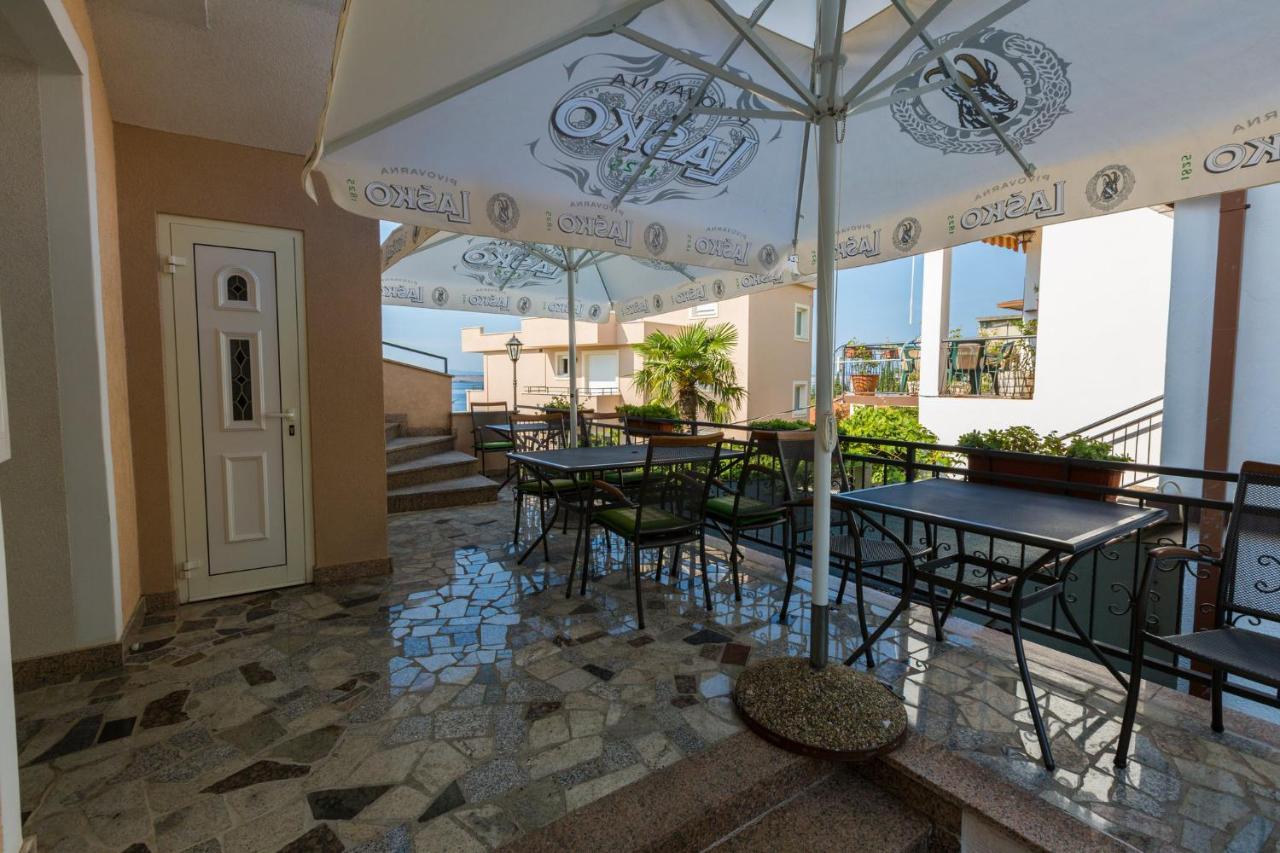 Apartments Domino R دْغاماي المظهر الخارجي الصورة
