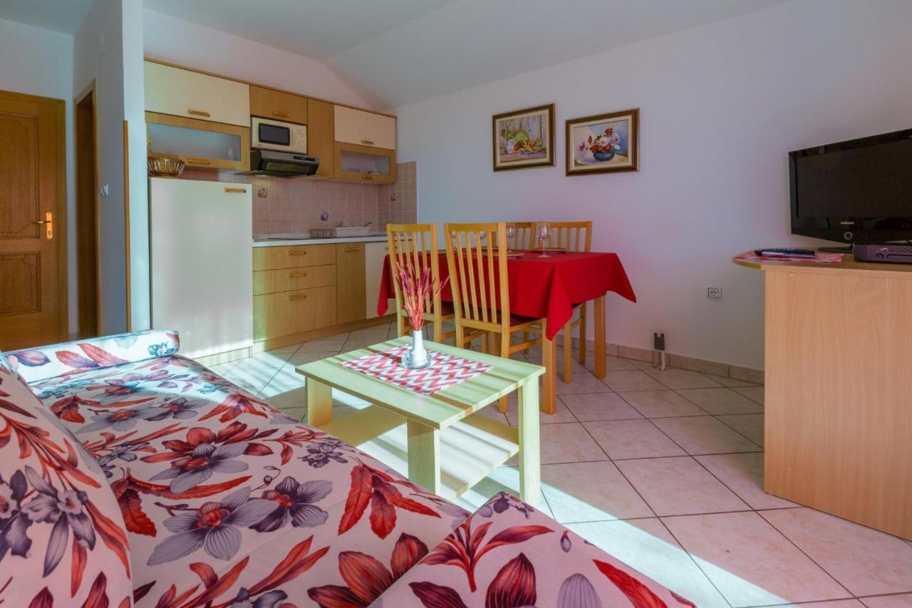 Apartments Domino R دْغاماي المظهر الخارجي الصورة